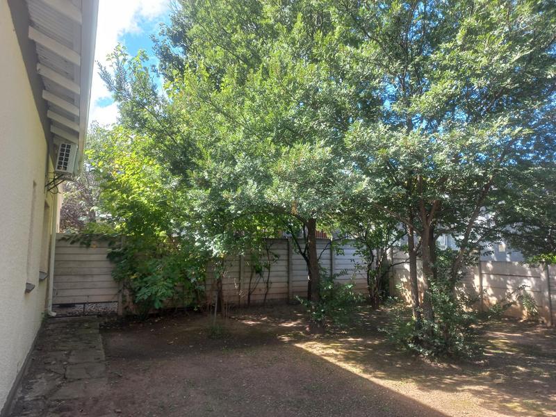 4 Bedroom Property for Sale in Balmoral Eastern Cape